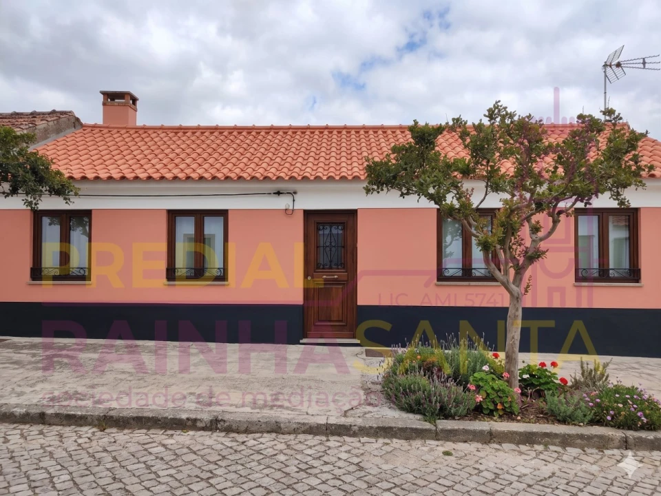 Moradia T3 para Venda em Pombeiro da Beira Foto 1