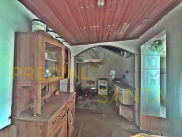 Moradia T3 para Venda em Pombeiro da Beira