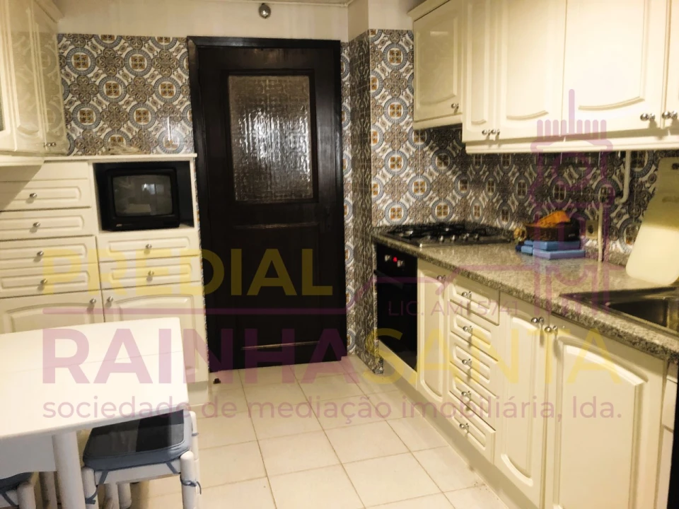 Apartamento T3 para Venda em São Martinho do Bispo e Ribeira de Frades Foto 2