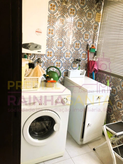 Apartamento T3 para Venda em São Martinho do Bispo e Ribeira de Frades
