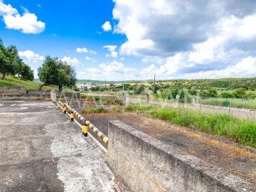 Terreno para Venda em Alcanena e Vila Moreira