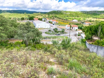 Terreno para Venda em Alcanena e Vila Moreira