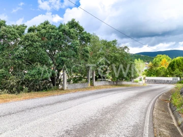 Terreno para Venda em Alcanena e Vila Moreira