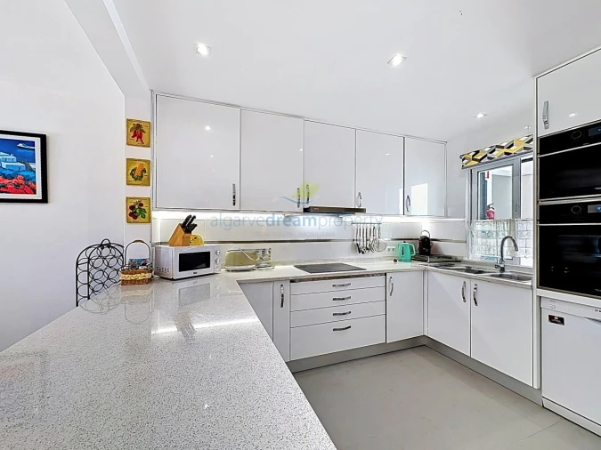 Apartamento T3 para Venda em Albufeira e Olhos de Água Foto 5