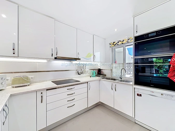 Apartamento T3 para Venda em Albufeira e Olhos de Água Foto 6