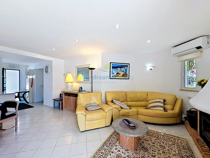 Apartamento T3 para Venda em Albufeira e Olhos de Água Foto 7