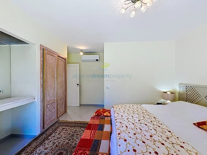 Apartamento T3 para Venda em Albufeira e Olhos de Água Foto 22