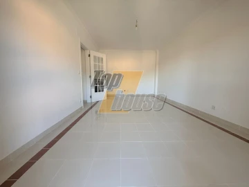 Apartamento T3 para Venda em Laranjeiro e Feijó
