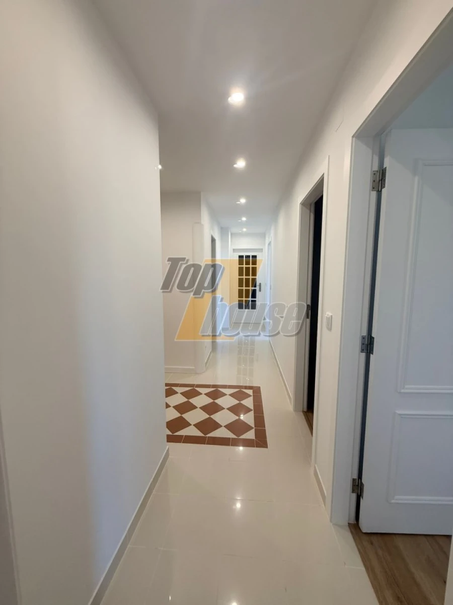 Apartamento T3 para Venda em Laranjeiro e Feijó Foto 8