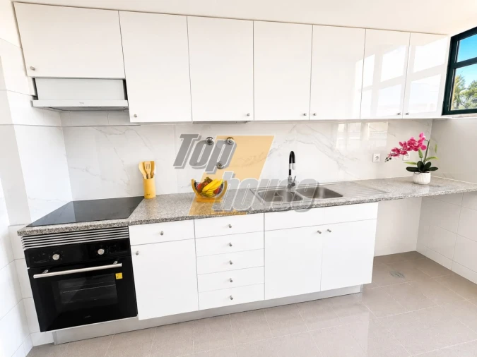 Apartamento T3 para Venda em Laranjeiro e Feijó Foto 5