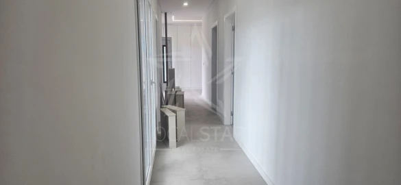 Moradia T4 para Venda em Nadadouro
