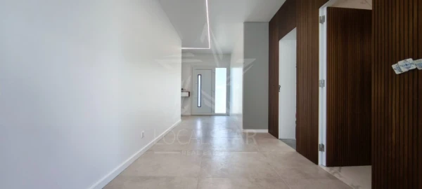 Moradia T4 para Venda em Nadadouro