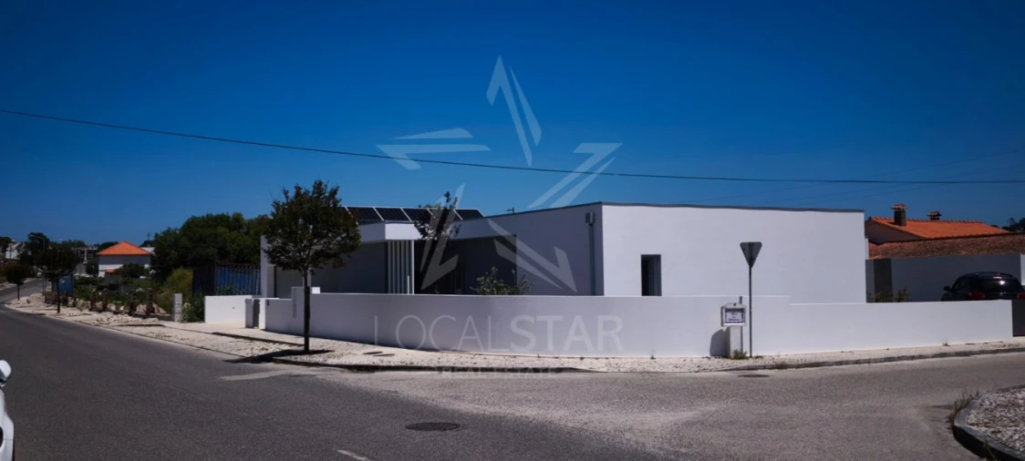 Moradia T4 para Venda em Nadadouro Foto 61