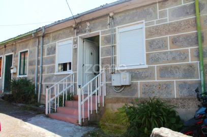 Moradia T2 para Venda em Riba de Ave