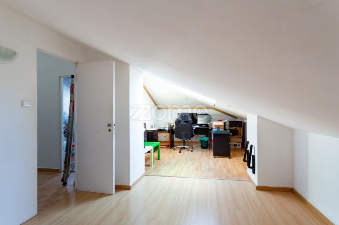 Apartamento T3 para Venda em São Domingos de Rana Foto 33