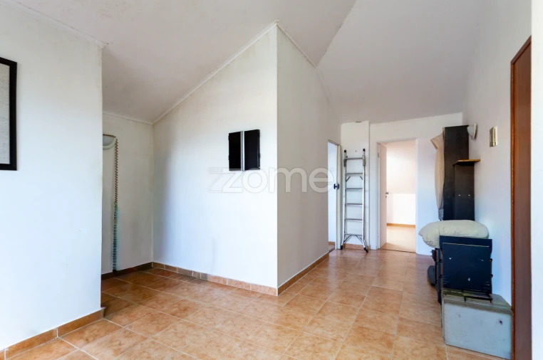 Apartamento T3 para Venda em São Domingos de Rana Foto 31