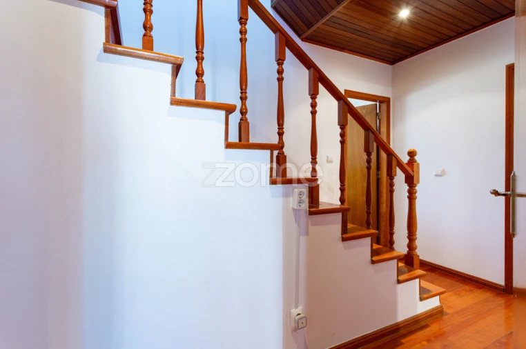 Apartamento T3 para Venda em São Domingos de Rana Foto 20