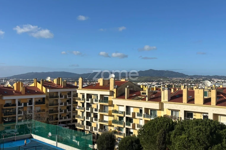 Apartamento T3 para Venda em São Domingos de Rana Foto 41