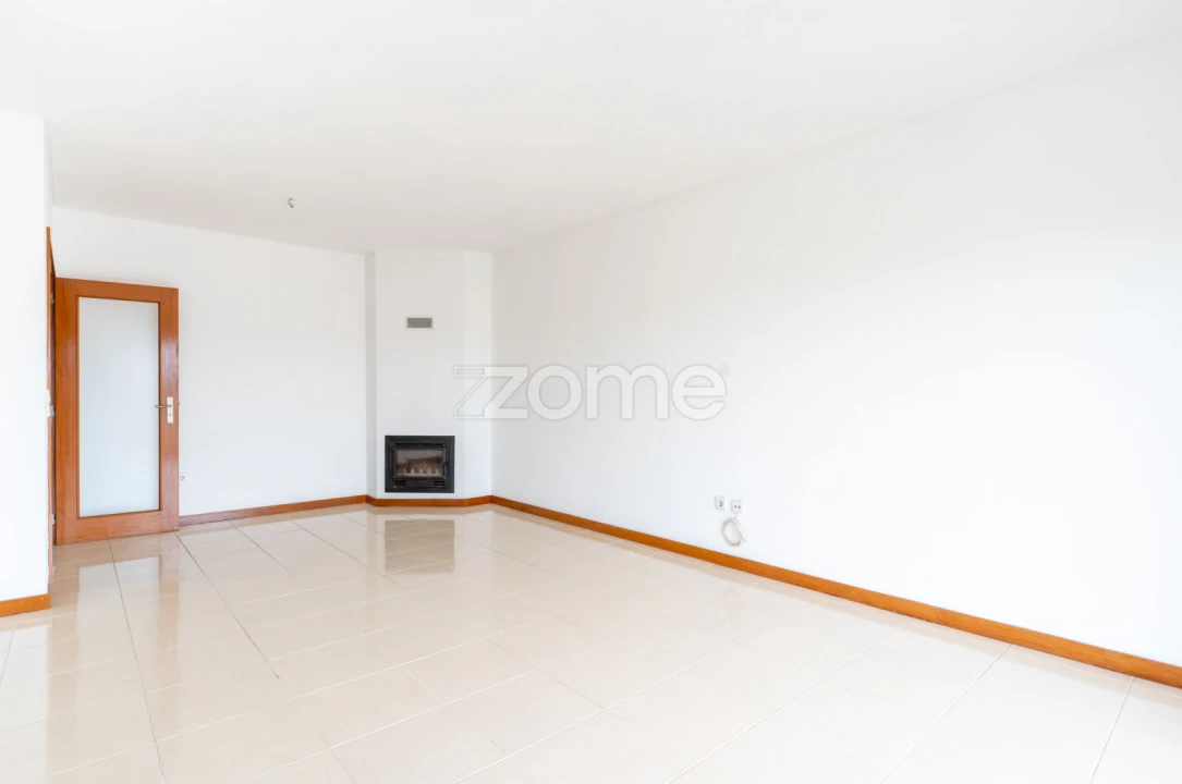 Apartamento T2 para Venda em Gondomar (São Cosme), Valbom e Jovim Foto 3