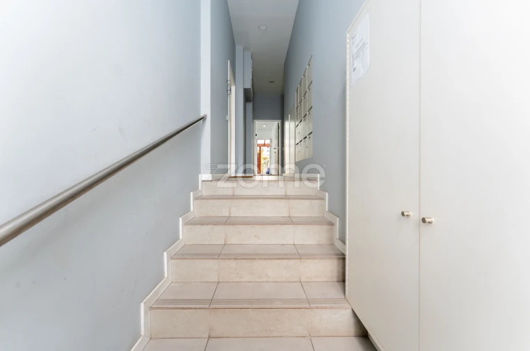 Apartamento T1 para Venda em Cedofeita, Santo Ildefonso, Sé, Miragaia, São Nicolau e Vitória Foto 17