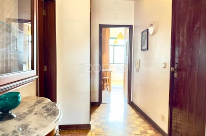 Apartamento T3 para Venda em Pedrouços