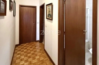 Apartamento T3 para Venda em Pedrouços