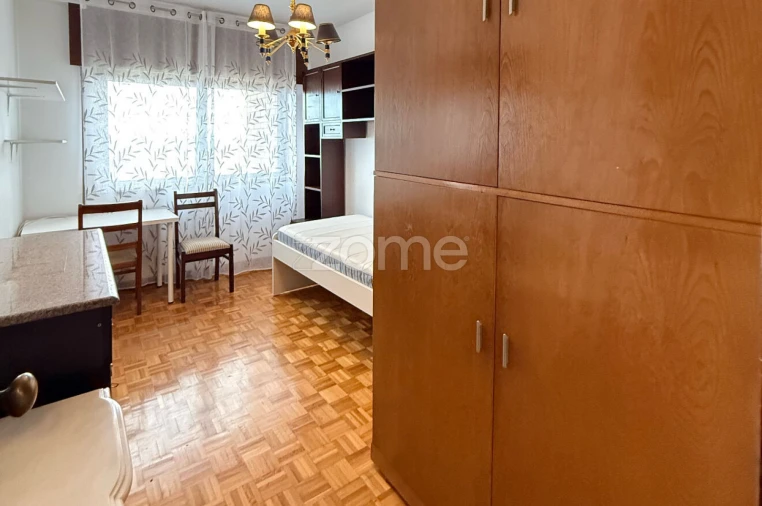 Apartamento T3 para Venda em Pedrouços Foto 16