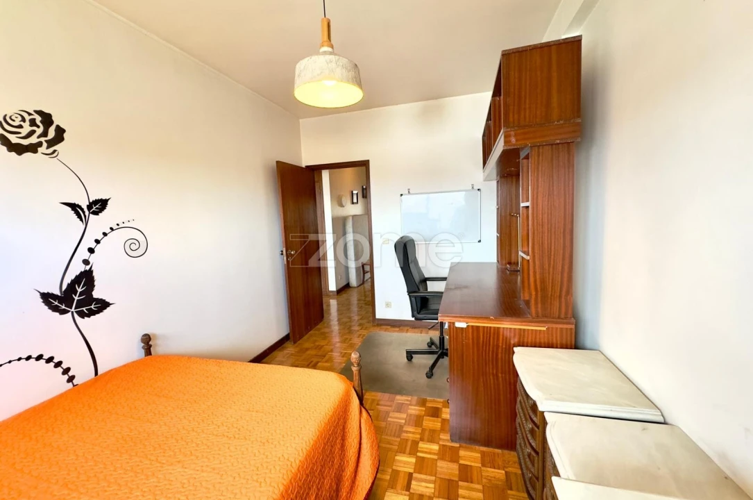 Apartamento T3 para Venda em Pedrouços Foto 10