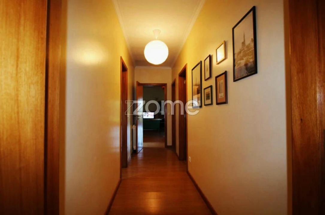 Moradia T3 para Venda em Salamonde Foto 7