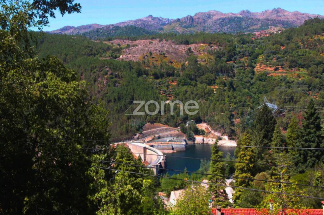 Moradia T3 para Venda em Salamonde Foto 20