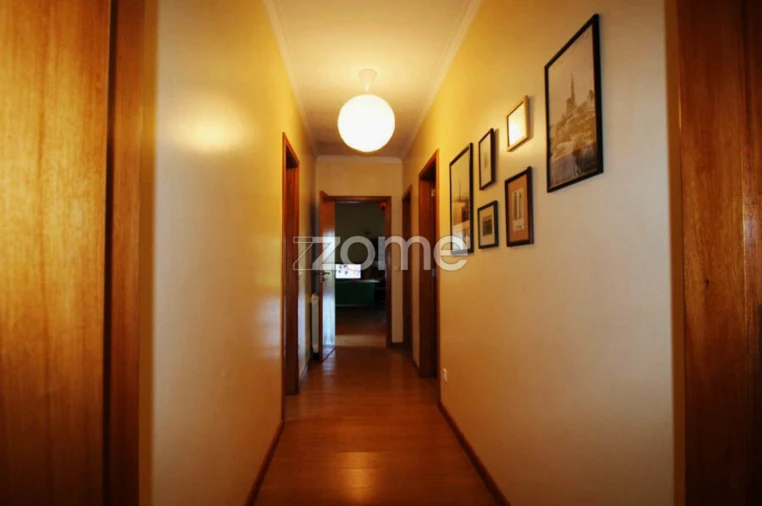 Moradia T3 para Venda em Salamonde Foto 7