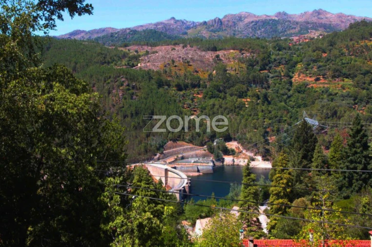 Moradia T3 para Venda em Salamonde Foto 20