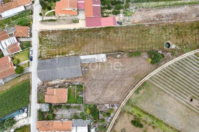 Terreno Comércio / Armazém para Venda em Covões e Camarneira
