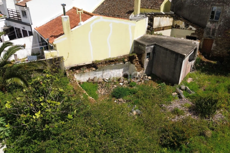 Moradia T3 para Venda em Fajã de Baixo Foto 13