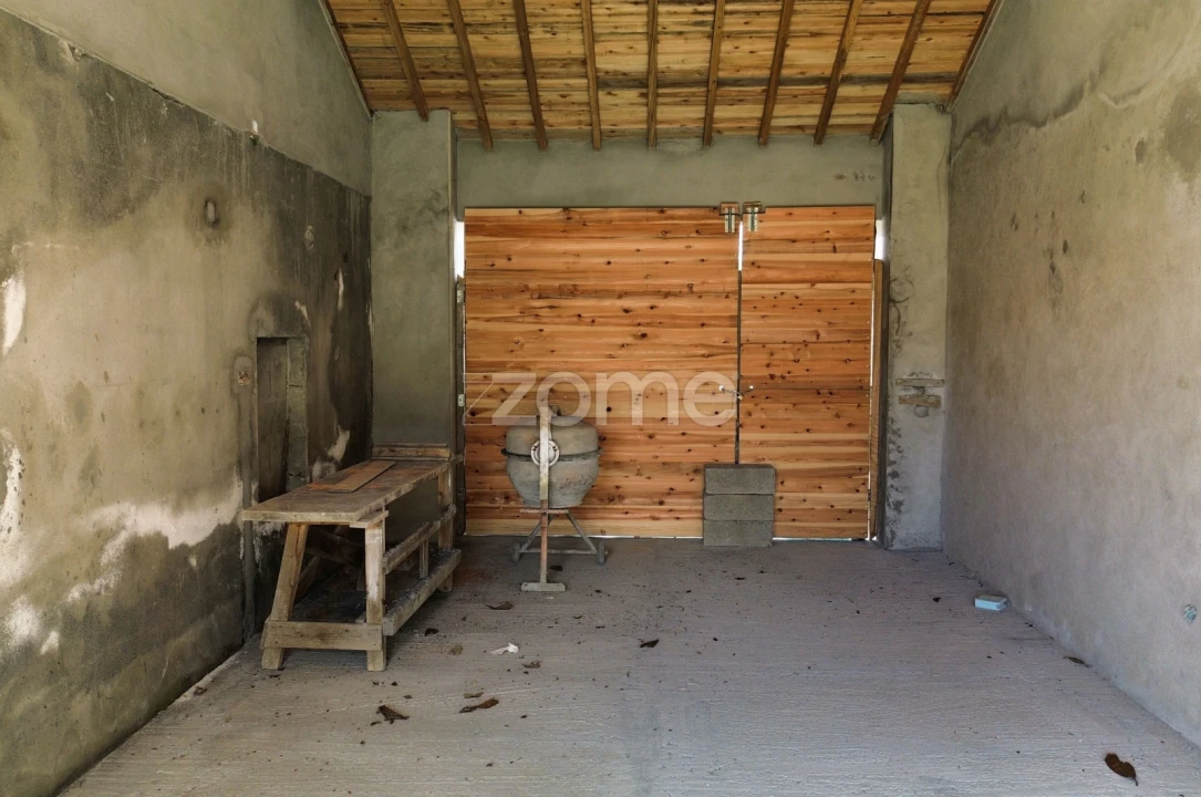 Moradia T3 para Venda em Fajã de Baixo Foto 16