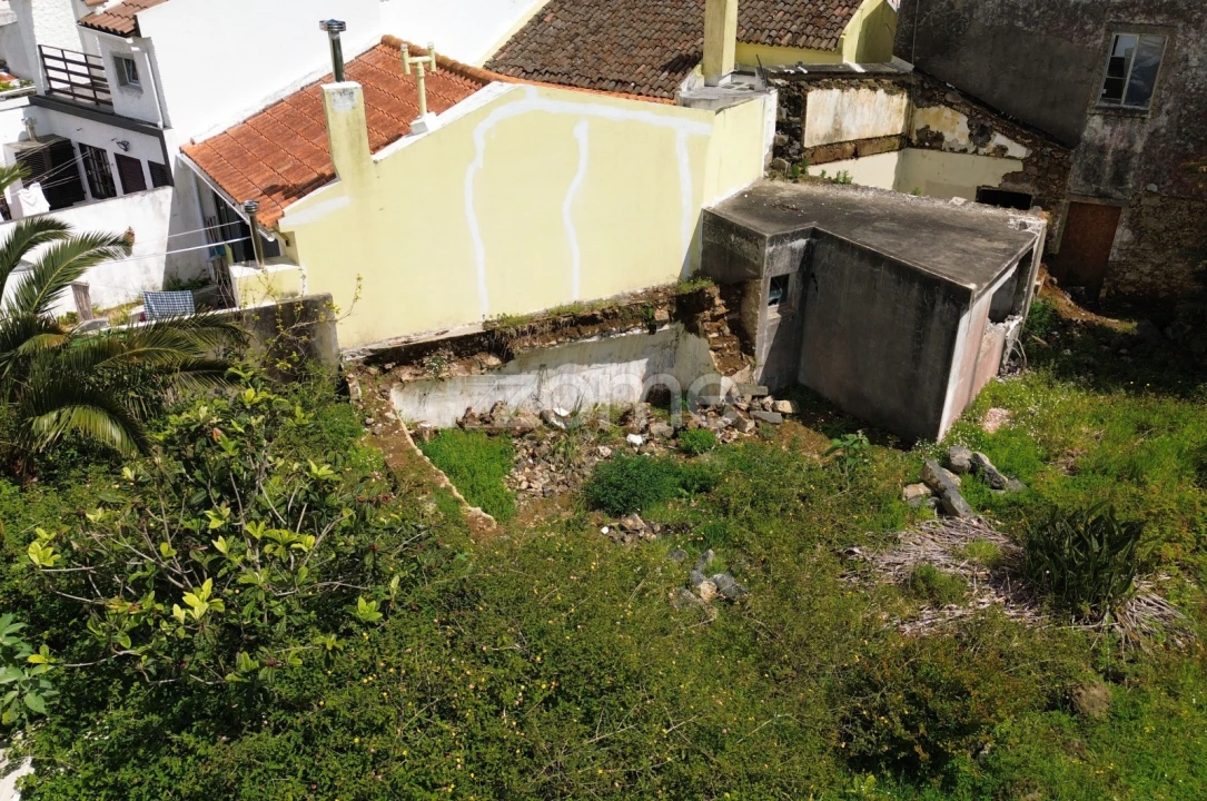 Moradia T3 para Venda em Fajã de Baixo Foto 13