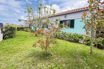 Moradia T3 para Venda em Fenais da Ajuda