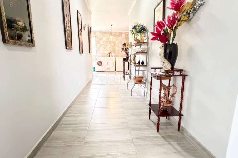 Moradia T3 para Venda em Fenais da Ajuda Foto 15