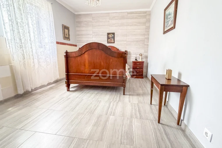 Moradia T3 para Venda em Fenais da Ajuda Foto 14