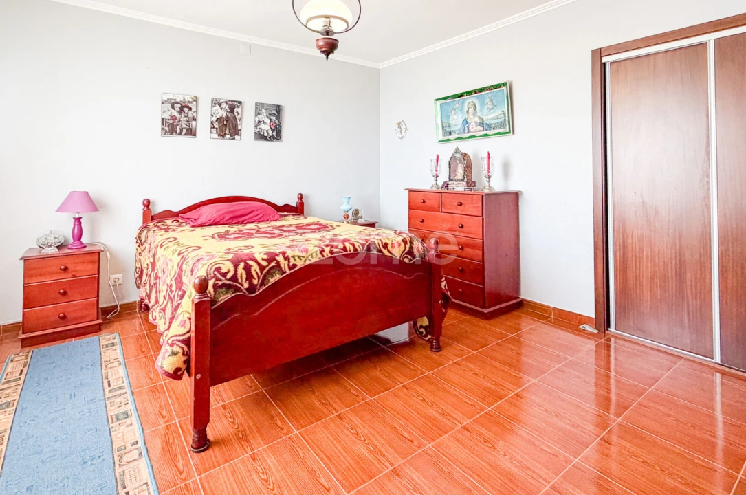 Moradia T3 para Venda em Fenais da Ajuda Foto 10