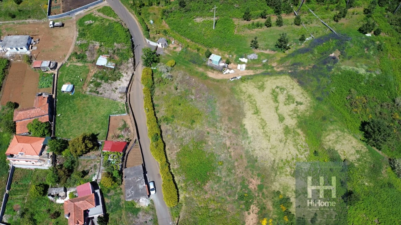Terreno para Venda em Prazeres Foto 2
