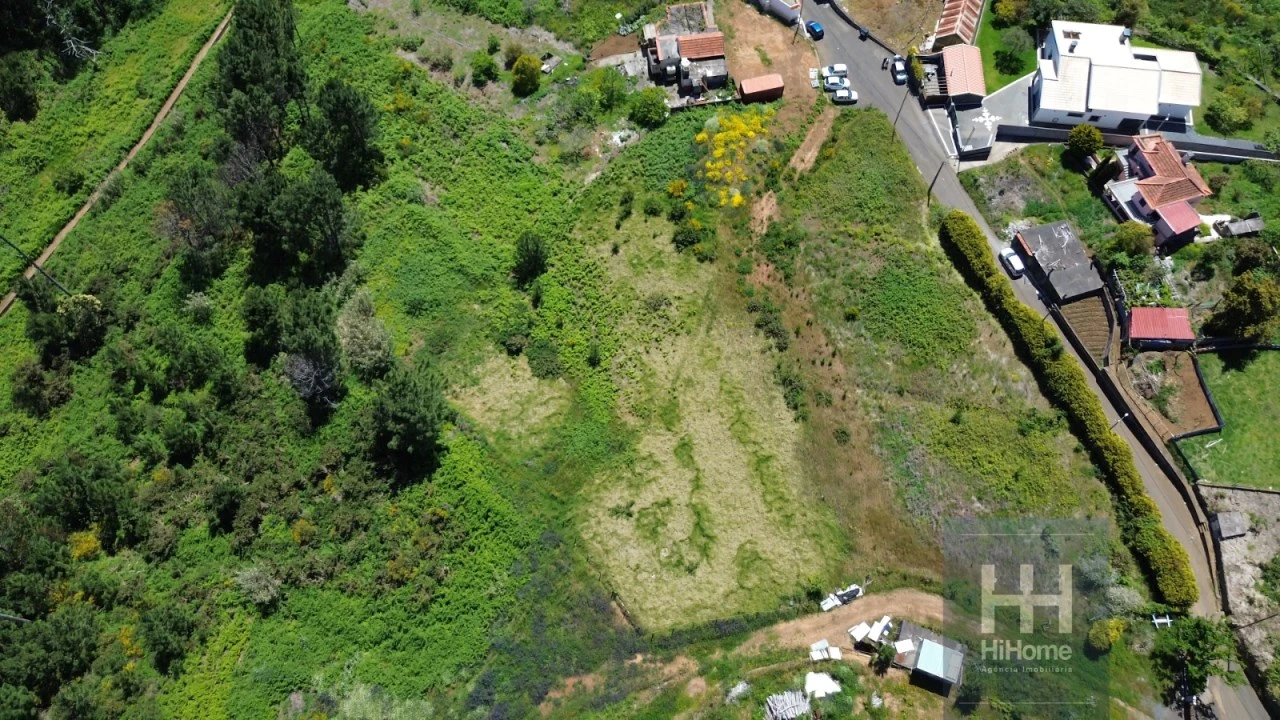 Terreno para Venda em Prazeres Foto 1