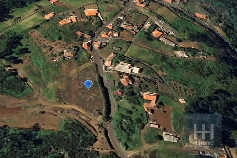 Terreno para Venda em Prazeres Foto 3
