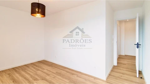 Apartamento T3 para Venda em Cidade da Maia