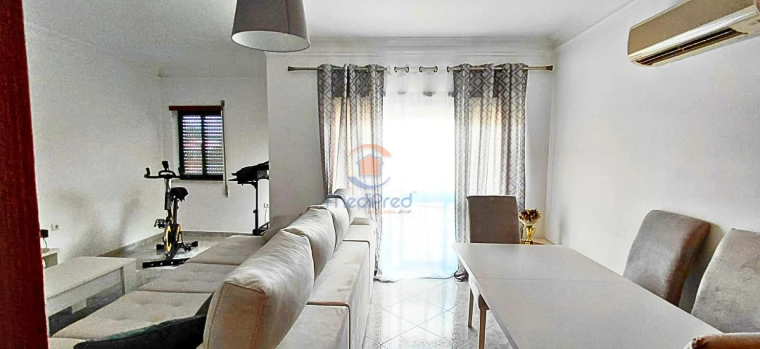 Apartamento T3 para Venda em Moita Foto 3