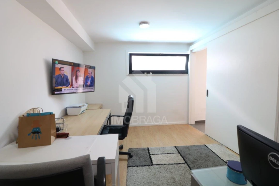 Moradia T3 para Venda em Merelim (São Pedro) e Frossos Foto 9