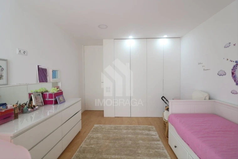 Moradia T3 para Venda em Merelim (São Pedro) e Frossos Foto 44