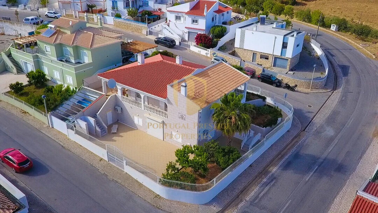 Moradia T3 para Venda em Castro Marim Foto 1