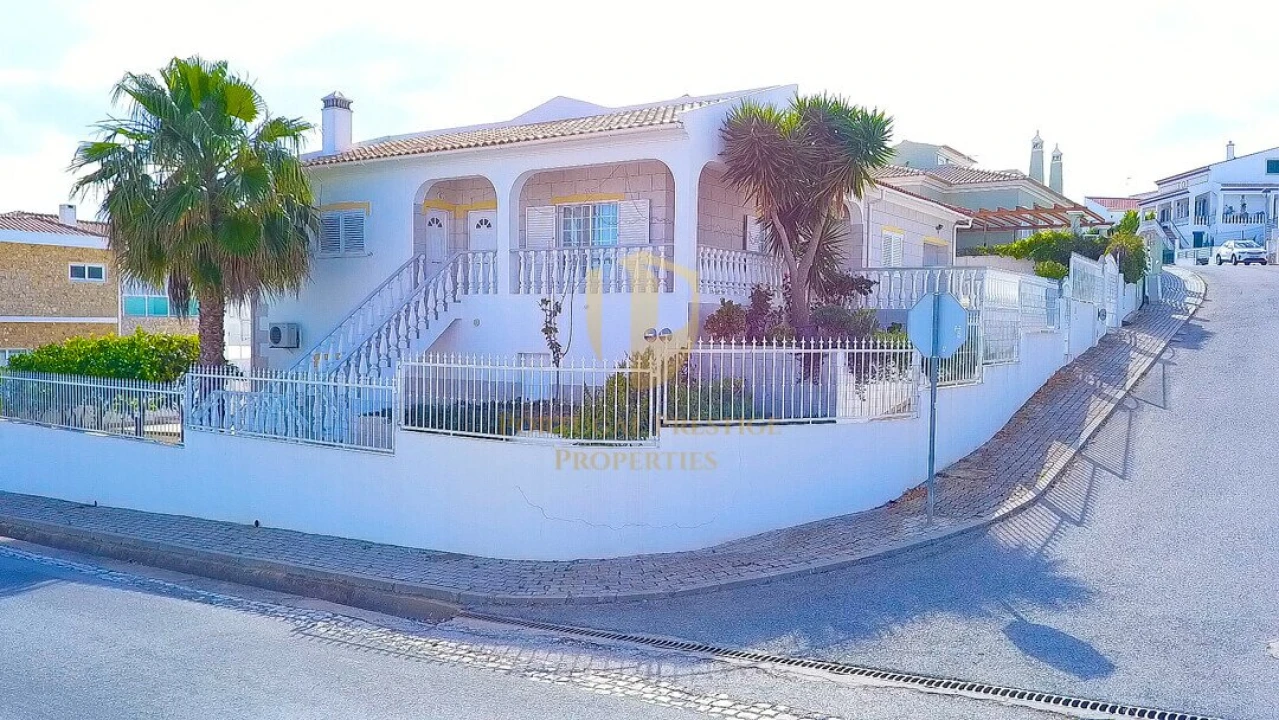Moradia T3 para Venda em Castro Marim Foto 2