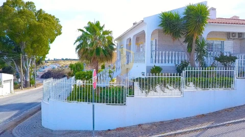 Moradia T3 para Venda em Castro Marim